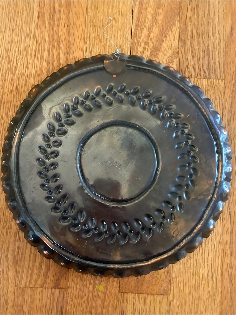 Vintage Handcrafted Copper Wall Plate with Laurel Embossing - Copper Finish